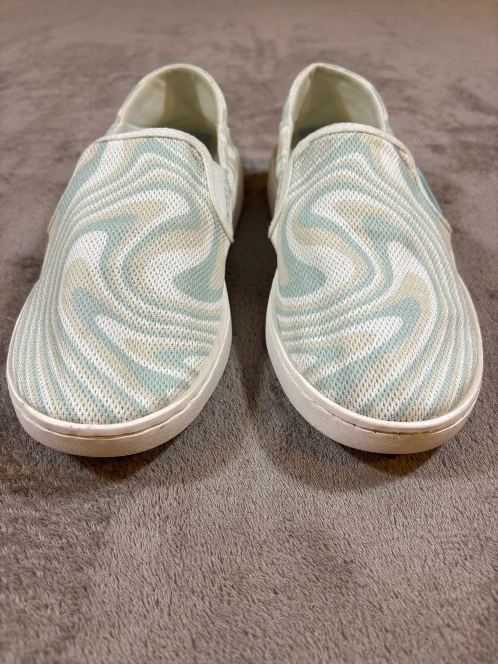 OluKai Pehuea Slip-On Sneakers in Light Blue Swirl Womens 6
